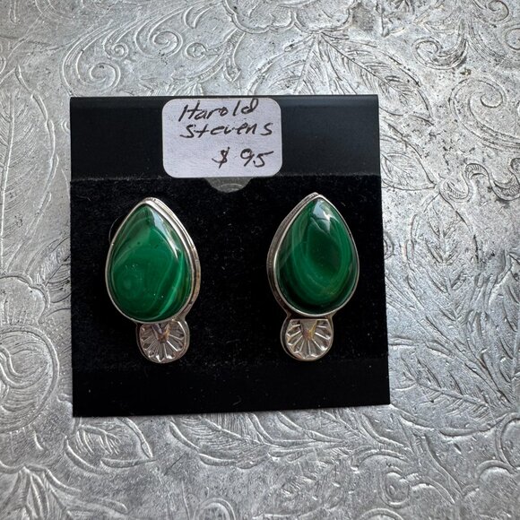 Navajo Harold J Stevens Native Malachite Teardrop Earrings - Picture 3 of 6